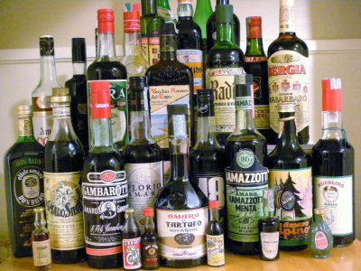 LIQUEURS 5cl.